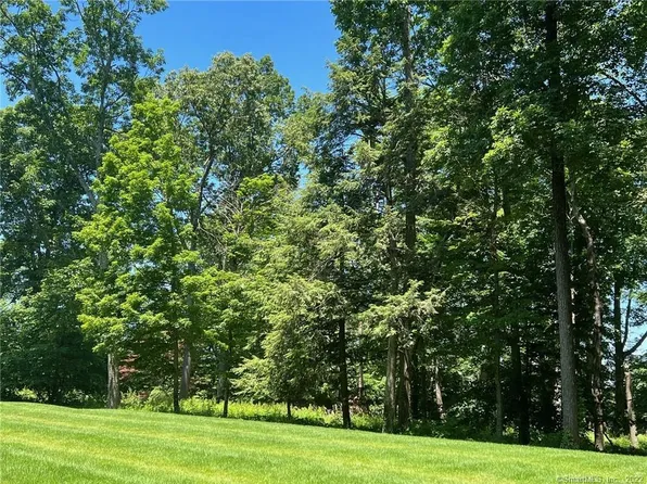 8196 Ely Road, Farmington, CT 06032