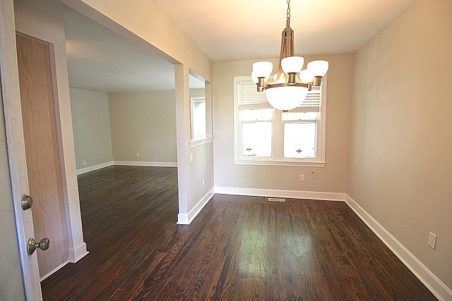 1st image of 1115 W 49th St APT 1