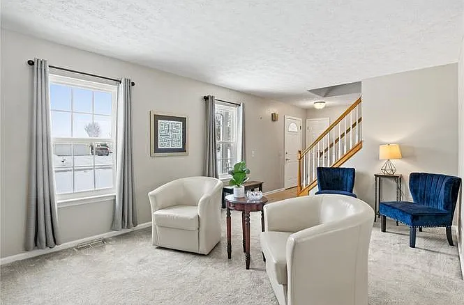 107 Salzer Hts — Photo 31
