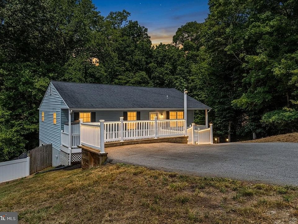 1st image of 12525 Adobe Cir
