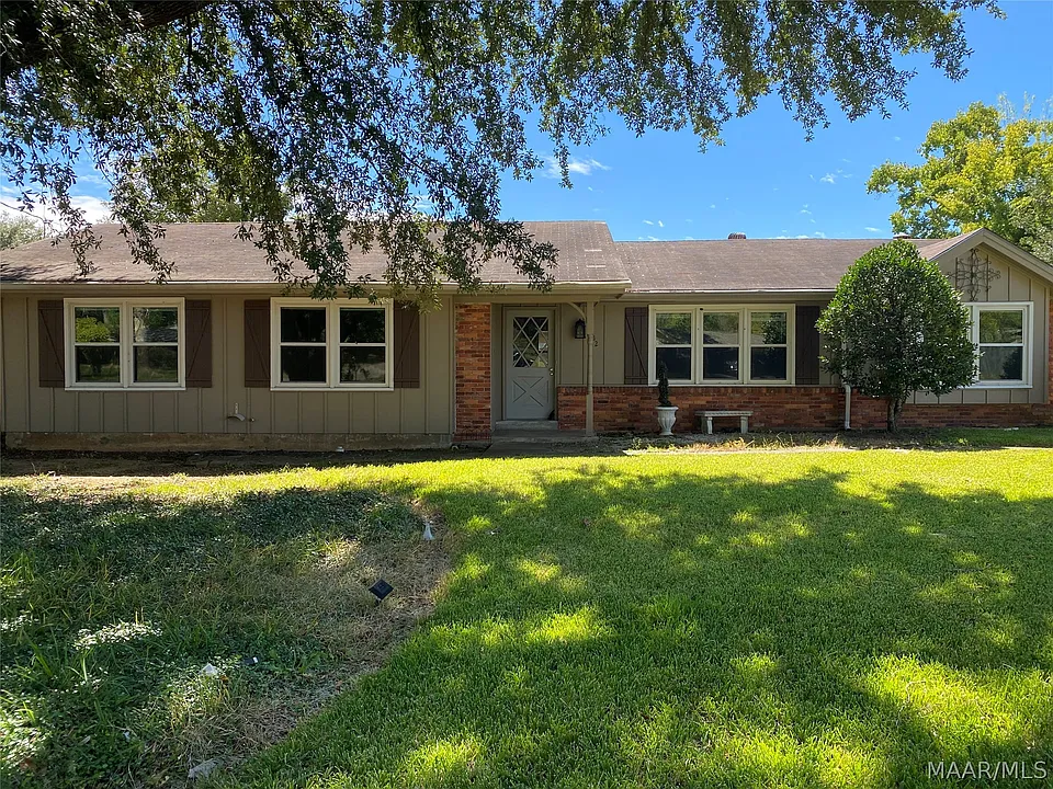 3012 Lansdowne Dr