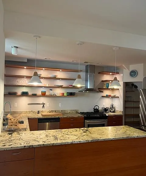 1649 Fuller St NW — Photo 5