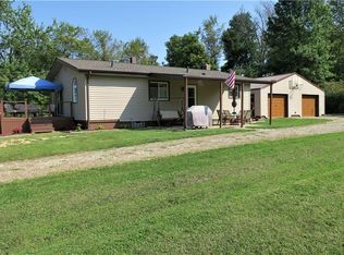 7010 Wabash Ave SW, Navarre, OH 44662