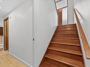 Unique 3Bd 3Bth West Haven Residence with Two Living Rooms, Hardwood Floors, Laundry Room & Priva..., Portland, OR 97225