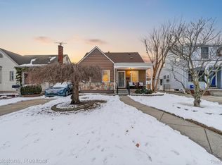 3530 Roosevelt St, Dearborn, MI 48124