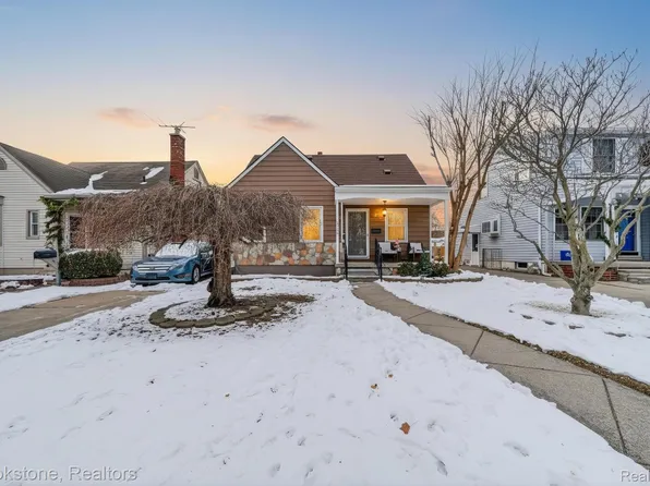3530 Roosevelt St, Dearborn, MI 48124