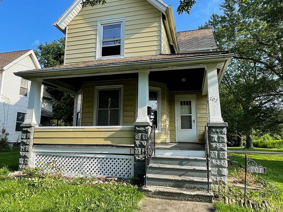 1st image of 701 Bond St