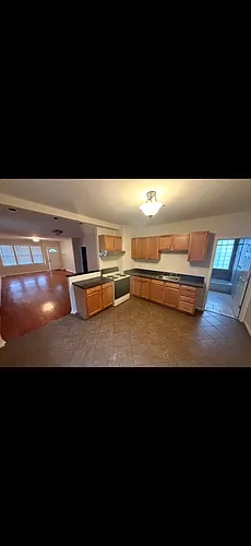 2613 Commor St #1 Photo 1