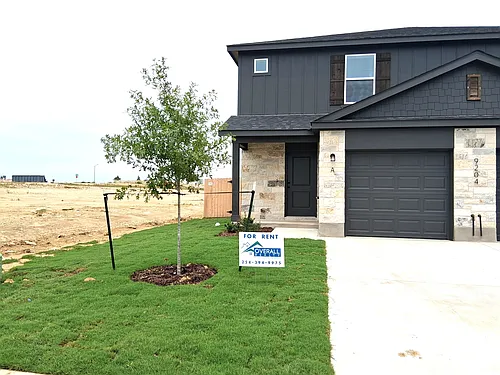 9204 Yaupon Holly Dr #1 Photo 1