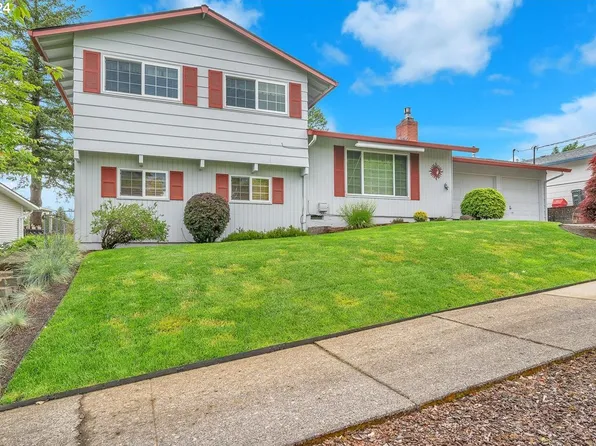 820 NW Cascade Ct, Gresham, OR 97030