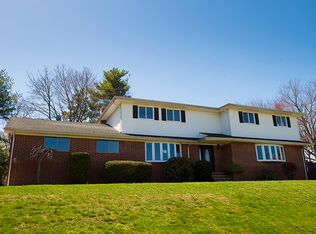 469 Grove Ave, Edison, NJ 08820