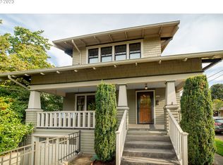 7045 NE Pacific St, Portland, OR 97213