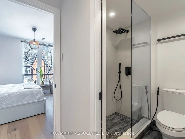 61 McGill St — Photo 22