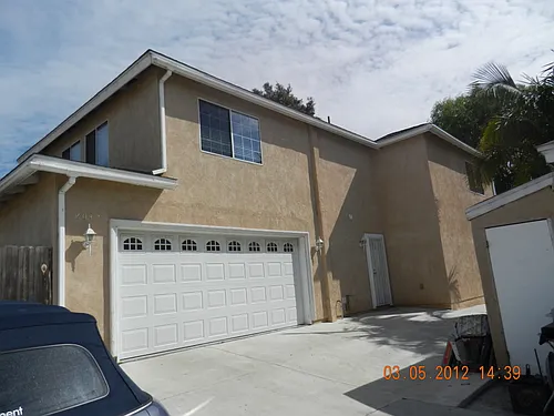 2047 Drescher St Photo 1