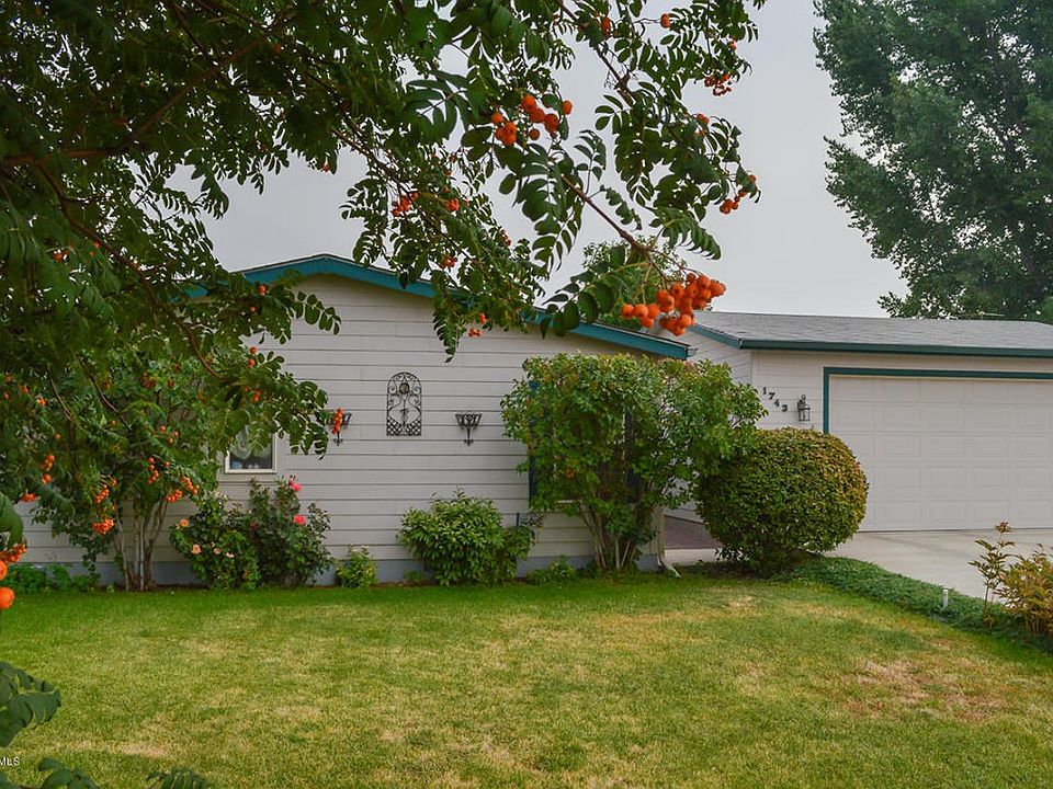 1743 S 68th Ave, Yakima