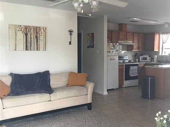 2nd image of 824 Bayou Gardens Blvd #B