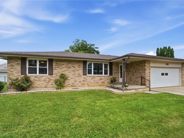214 Plymouth Ave, Brookville, OH 45309