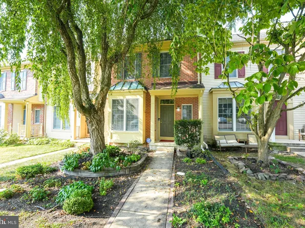4107 Hampstead Ln, Woodbridge, VA 22192
