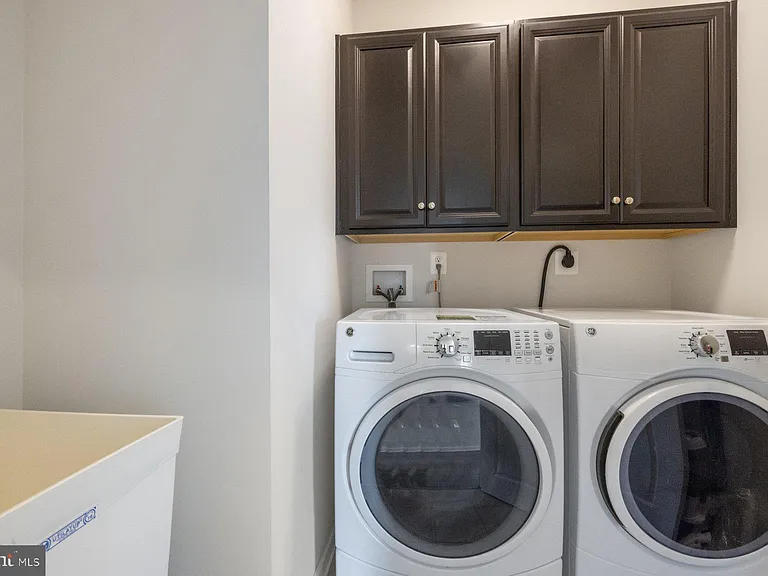 5861 Oakdale Village Rd — Photo 21