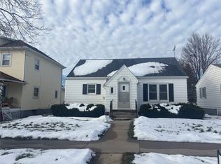 1619 4th St, Perry, IA 50220