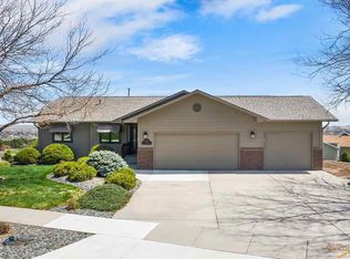 516 Fox Run Ct, Rapid City, SD 57701