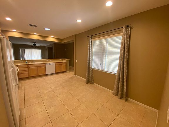 5th image of 8649 Echo Grande Dr