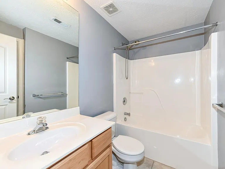12690 Leah Ln — Photo 27