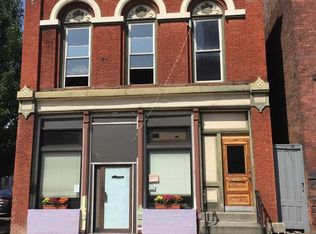 387 3rd St, Troy, NY 12180