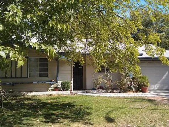 6924 Gillingham Way, North Highlands, CA 95660