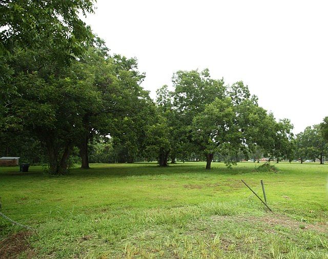 1st image of 10779 County Road 743