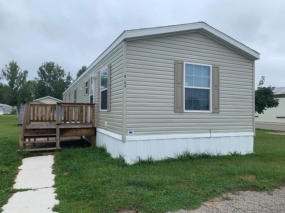 2nd image of 4194 Lilac Ln