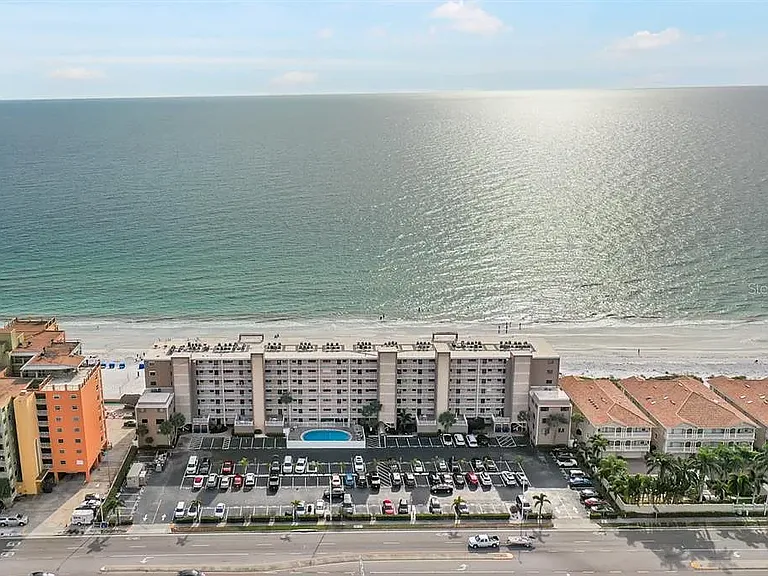 18650 Gulf Blvd #712 — Photo 11