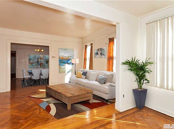 4th image of 11143 176th St