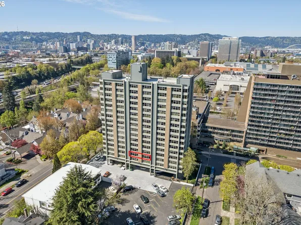 1220 NE 17th Ave APT 3D, Portland, OR 97232