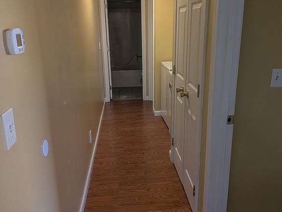 2nd image of 110 S Hill St #1
