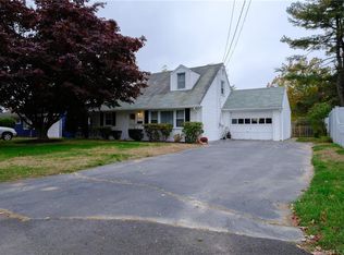 50 Dogwood Rd, Plainville, CT 06062