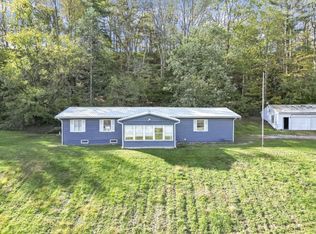 12819 Upper River Rd, Athens, OH 45701