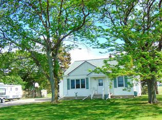 5586 E Holland Rd, Saginaw, MI 48601