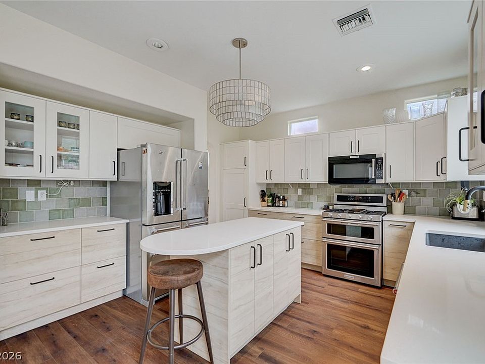 1st image of 10592 Olympic Pine Dr
