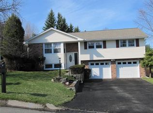 412 S Jensen Rd, Vestal, NY 13850