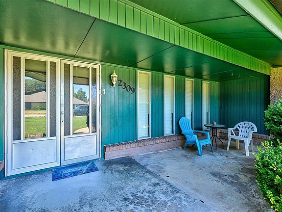 2nd image of 2309 N Markwell Pl