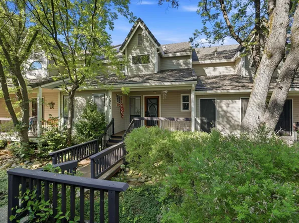 3073 Cambridge Rd, Cameron Park, CA 95682