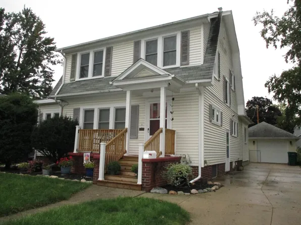 507 N Marquette St, Durand, MI 48429