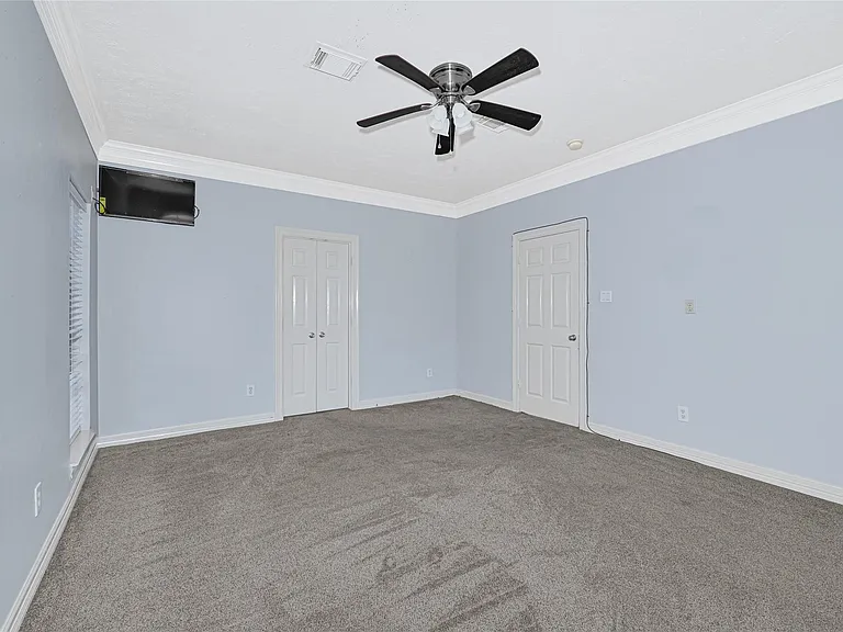 202 Cascade Pines Dr — Photo 18