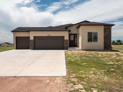 550 E Chaunsey Dr, Pueblo West, CO, 81007