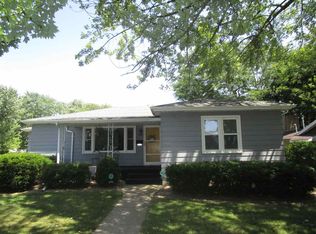 1725 Brentwood Ave, Galesburg, IL 61401