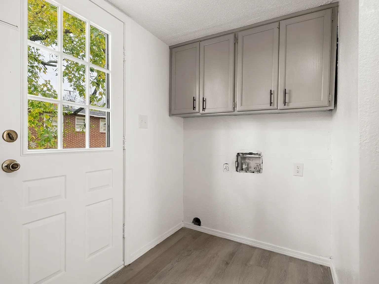 Hillside Townhomes - 12 — Photo 4