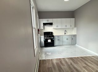 580 Broadway Ave #4, Newark, NJ 07104