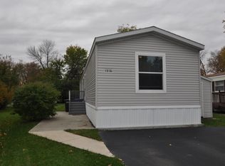 1316 Indigo Dr, Oshkosh, WI 54902