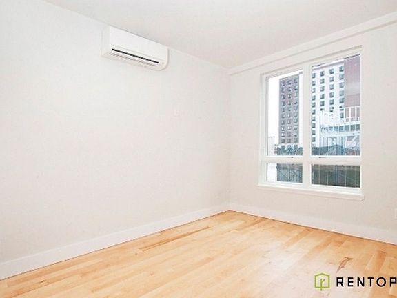 4th image of 836 Dekalb Ave APT 2I